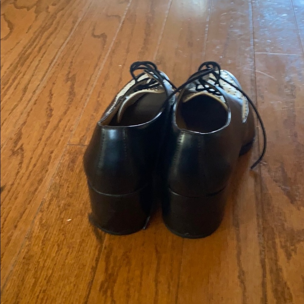 Banana Republic Shoes - Picture 2 of 4